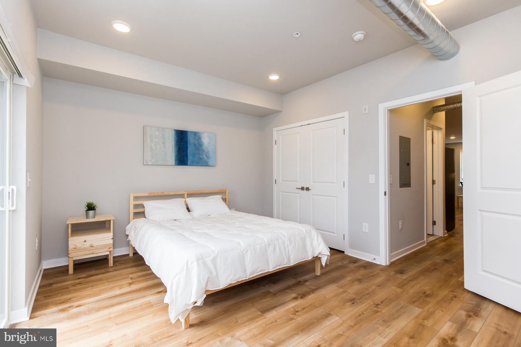 KENSINGTON - Residential Lease