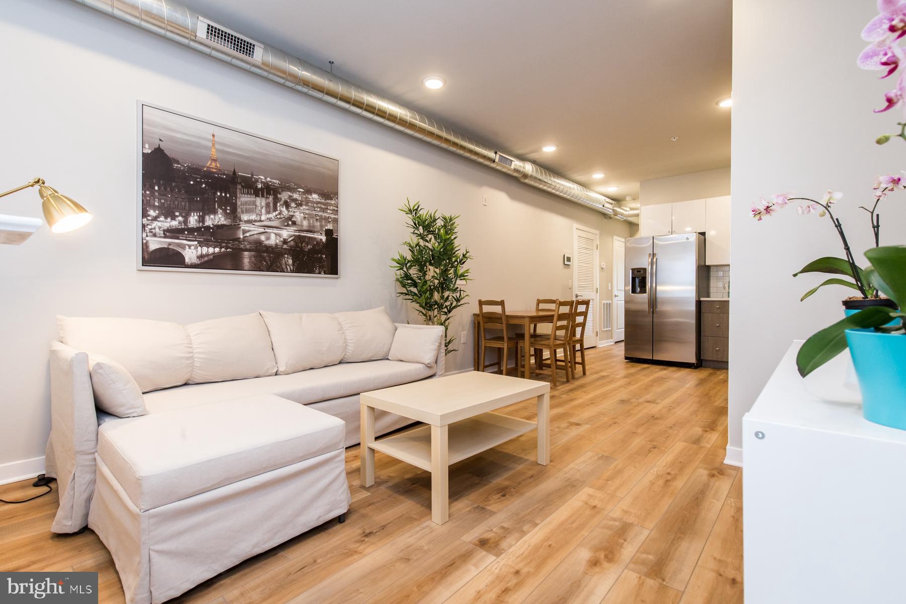 KENSINGTON - Residential Lease