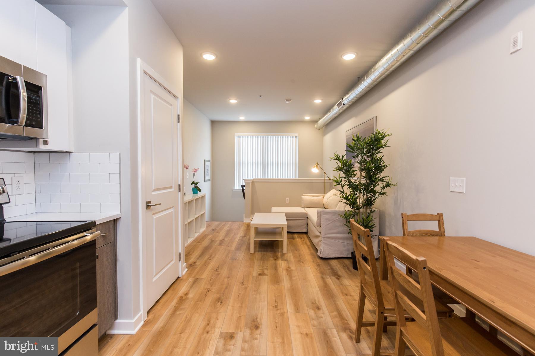 KENSINGTON - Residential Lease