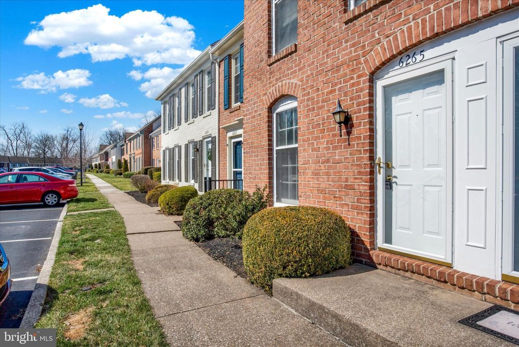 Photo of 6265 Stanford Court, MECHANICSBURG, PA 17050 (MLS # PACB2051438)