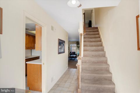 Tiny photo for 6265 Stanford Court, MECHANICSBURG, PA 17050 (MLS # PACB2051438)