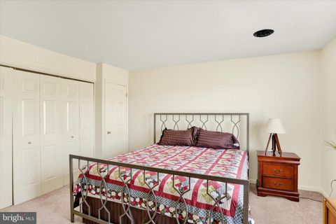 Tiny photo for 6265 Stanford Court, MECHANICSBURG, PA 17050 (MLS # PACB2051438)