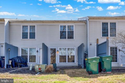 Tiny photo for 6265 Stanford Court, MECHANICSBURG, PA 17050 (MLS # PACB2051438)