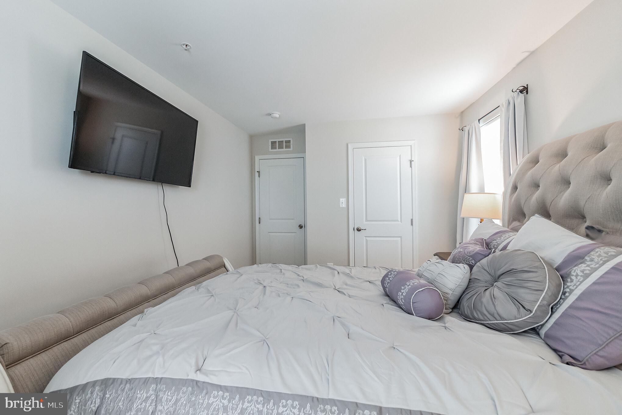 BRUNSWICK CROSSING - Residential