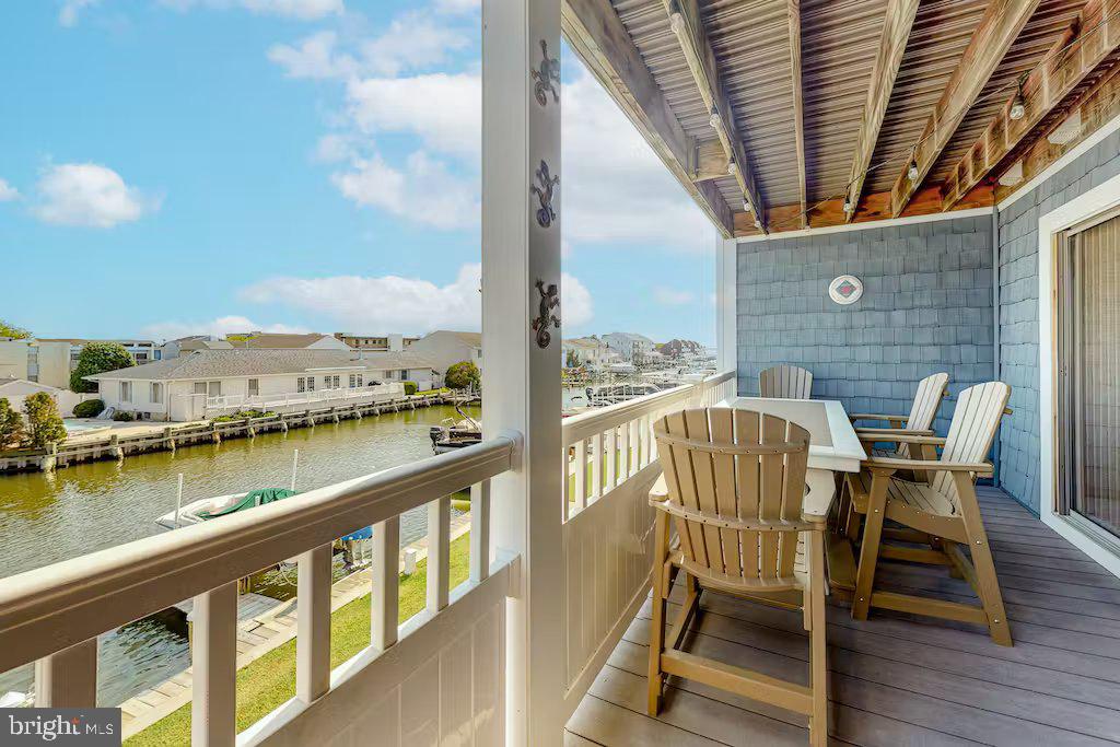 HARBOUR CLUB - Residential