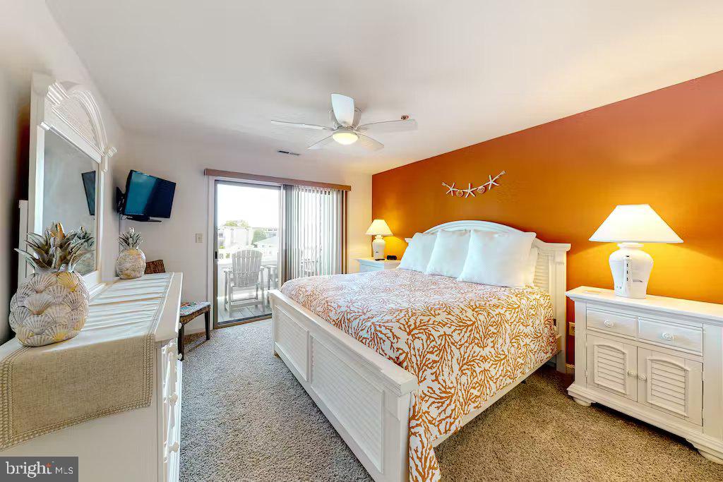 HARBOUR CLUB - Residential