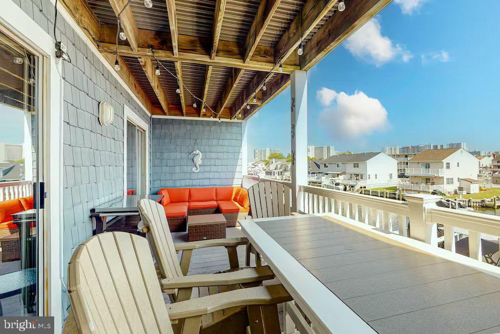 HARBOUR CLUB - Residential