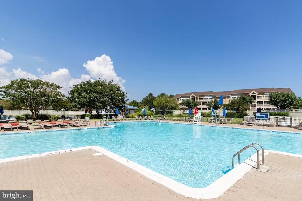 HARBOUR CLUB - Residential