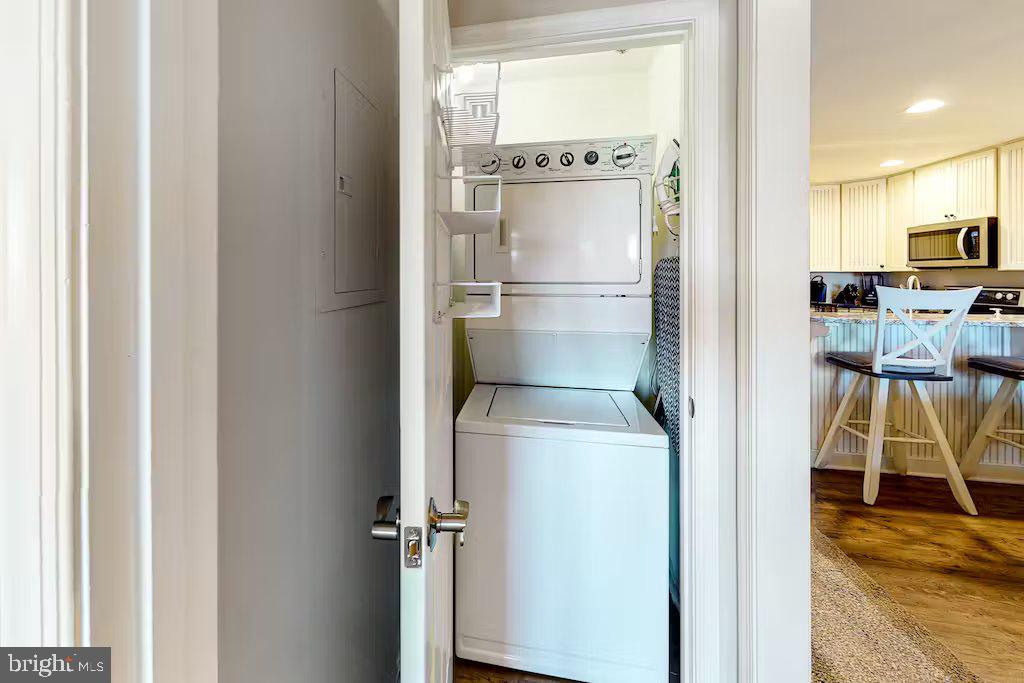 HARBOUR CLUB - Residential