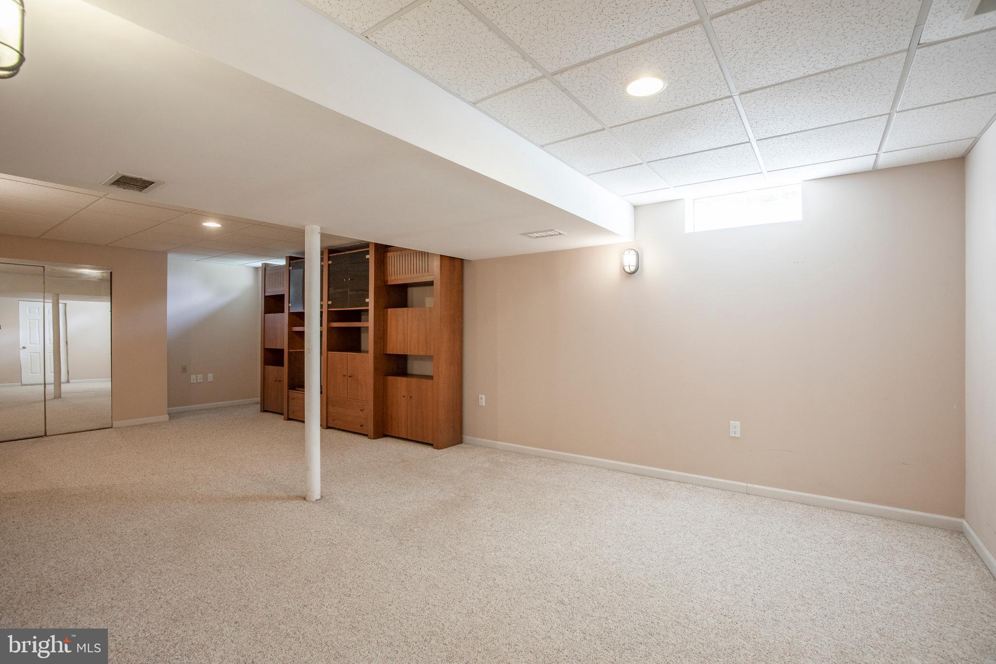 SELSIE VIL - Residential