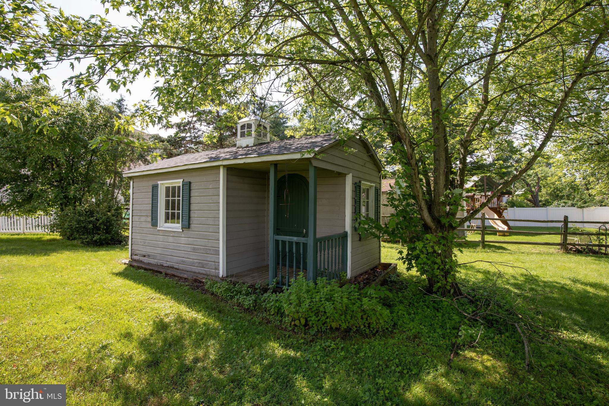 SELSIE VIL - Residential