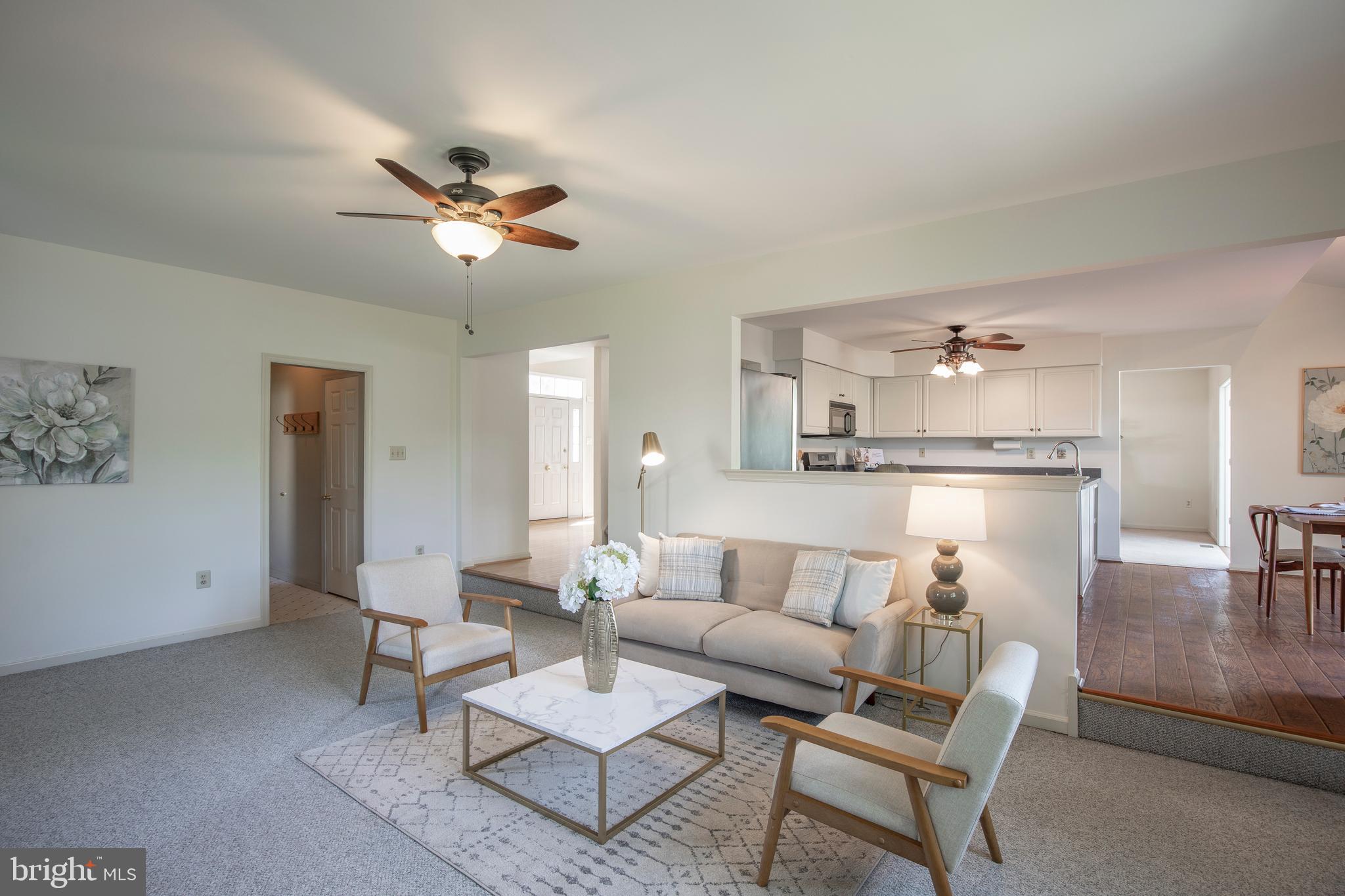 SELSIE VIL - Residential