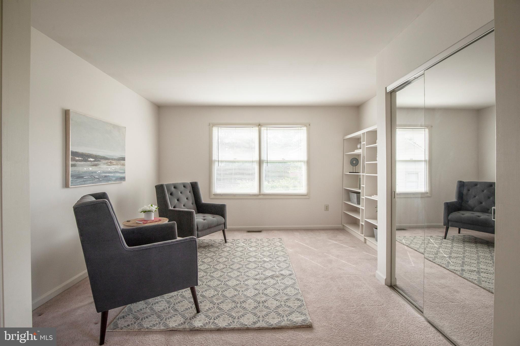 SELSIE VIL - Residential