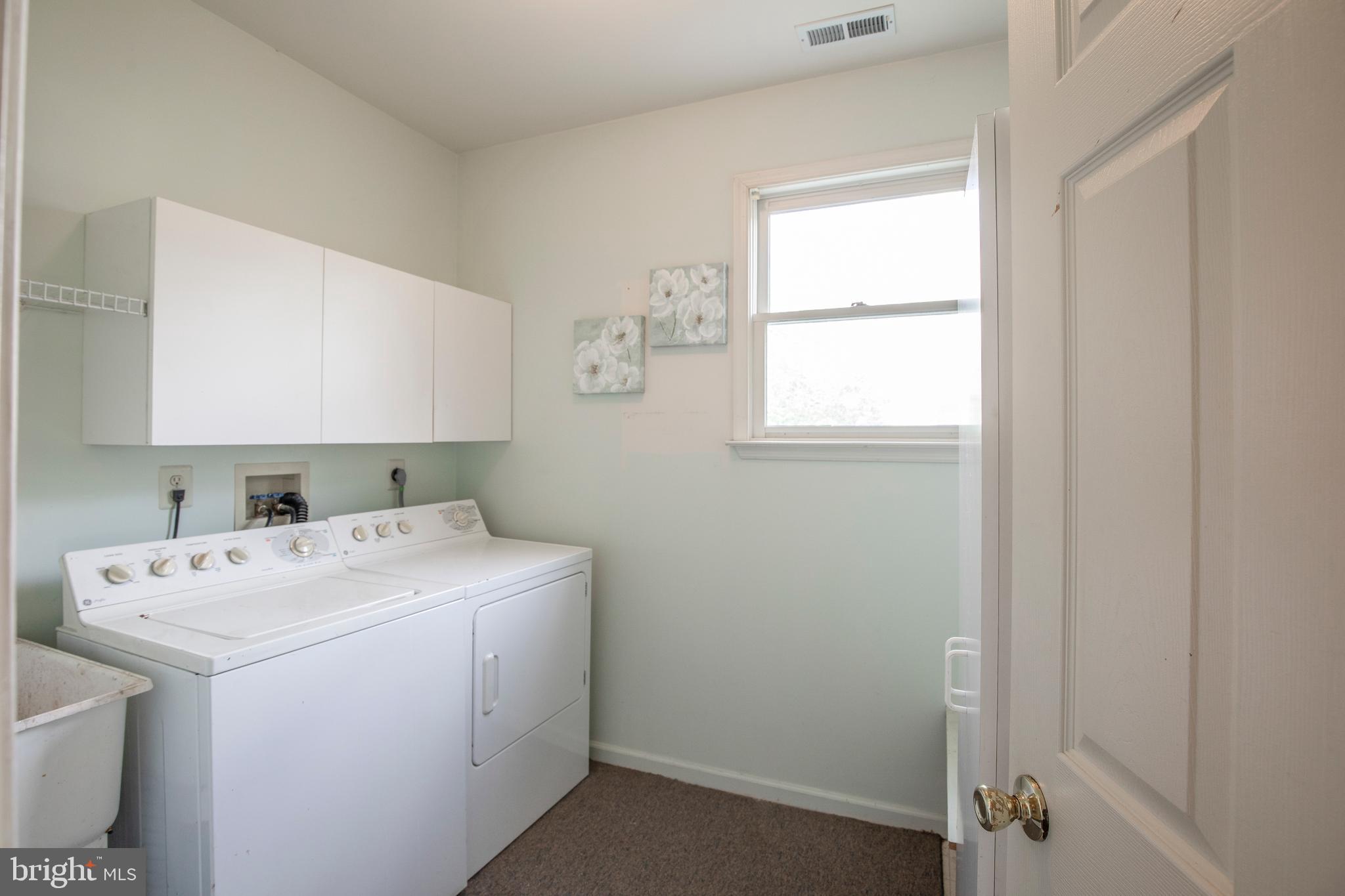 SELSIE VIL - Residential