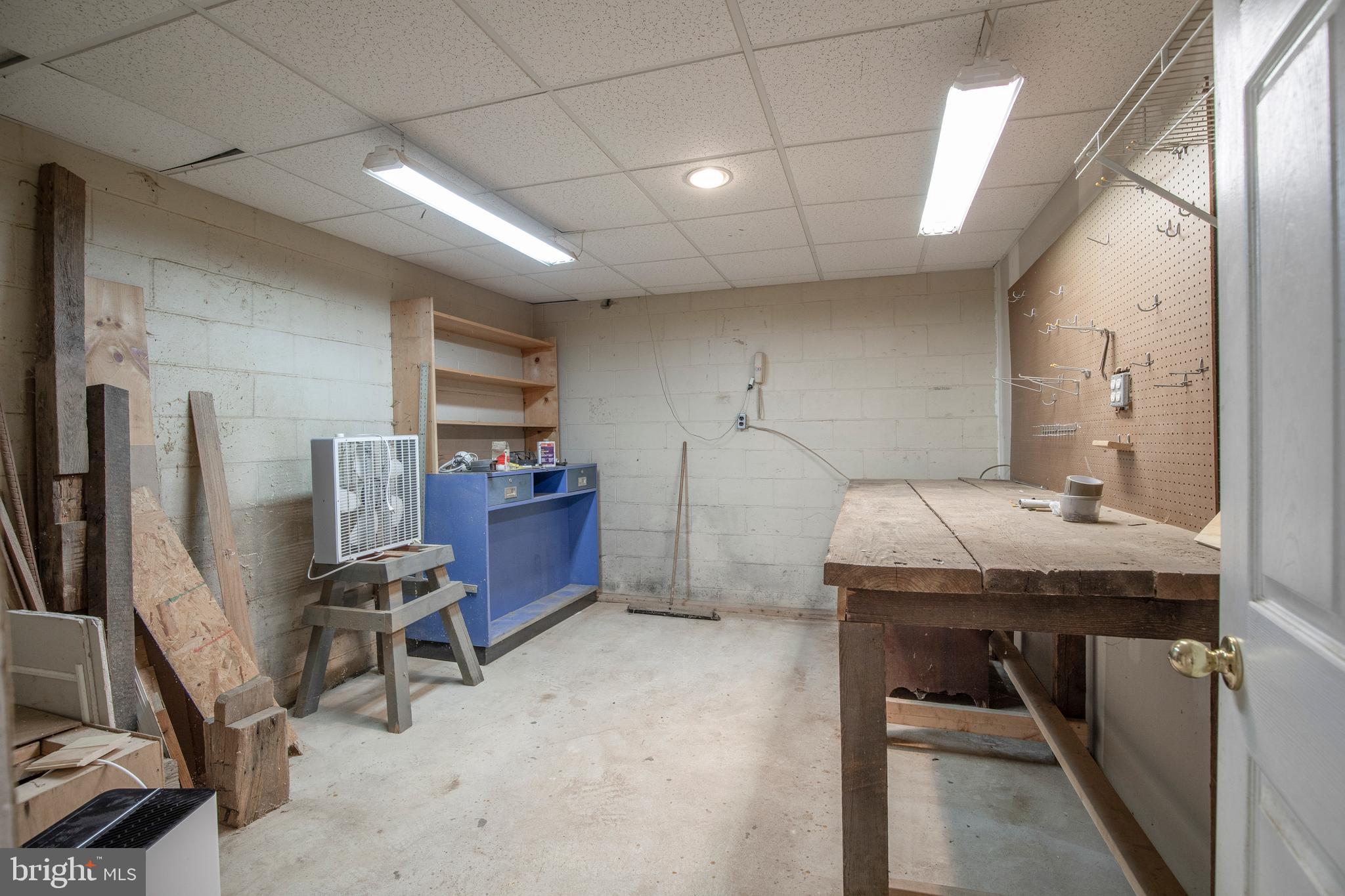 SELSIE VIL - Residential