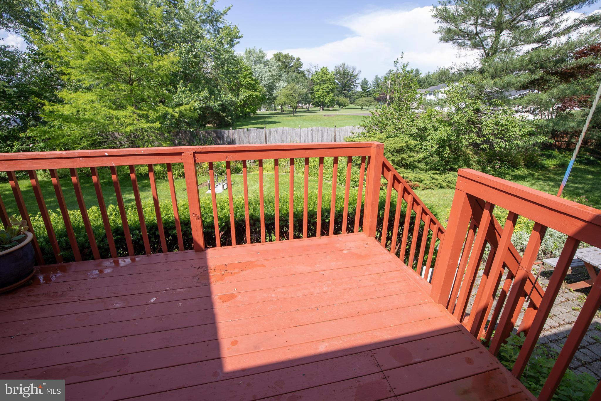 SELSIE VIL - Residential