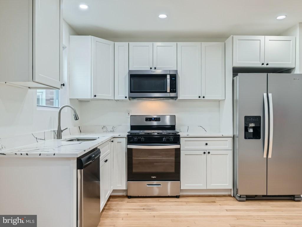 BROOKLYN - Residential