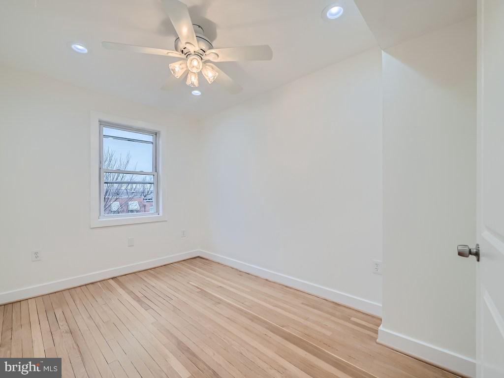 BROOKLYN - Residential