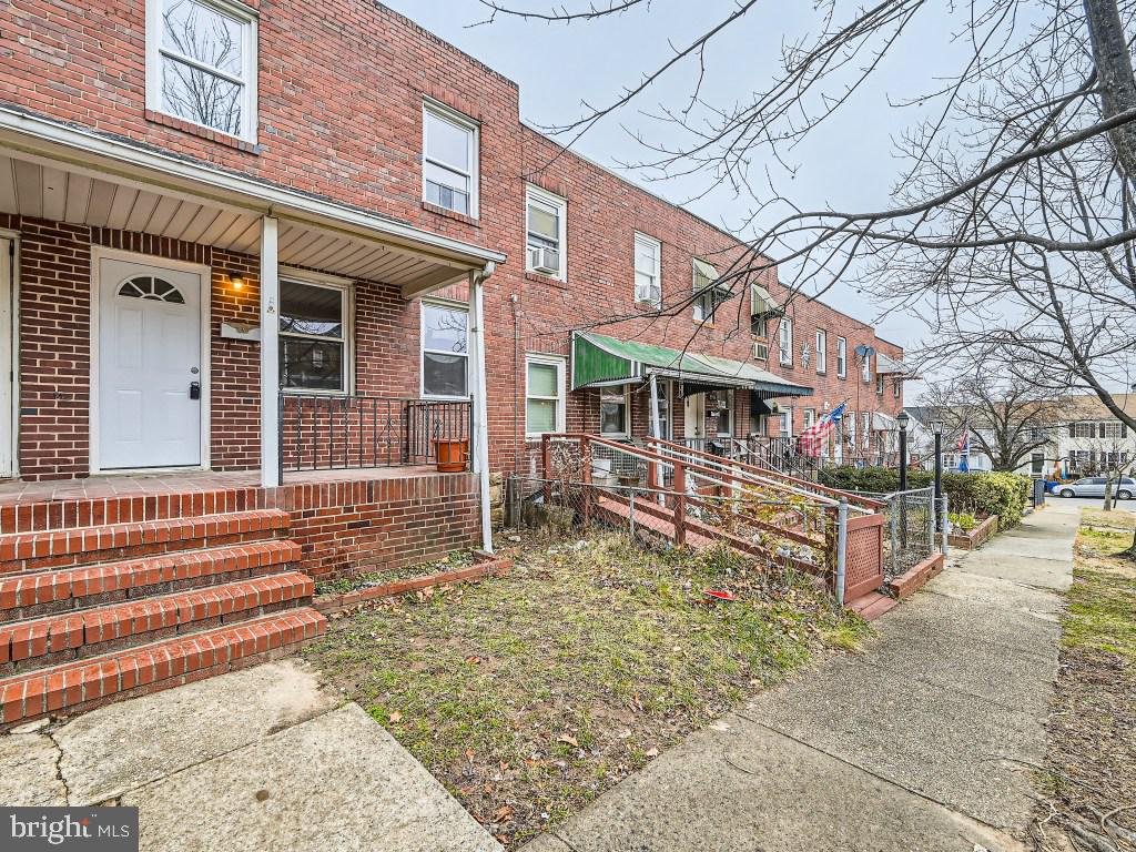 BROOKLYN - Residential