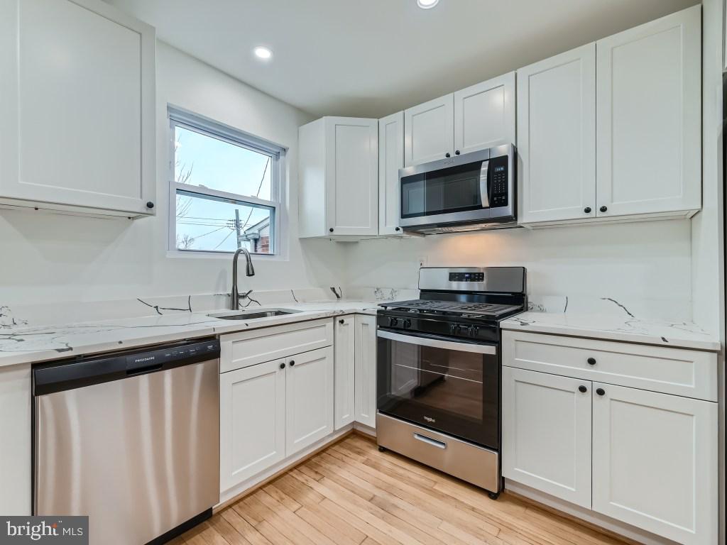 BROOKLYN - Residential