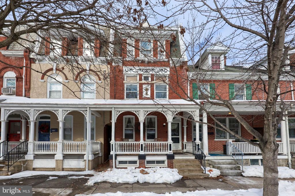 Photo of 235 E New Street, LANCASTER, PA 17602 (MLS # PALA2081460)