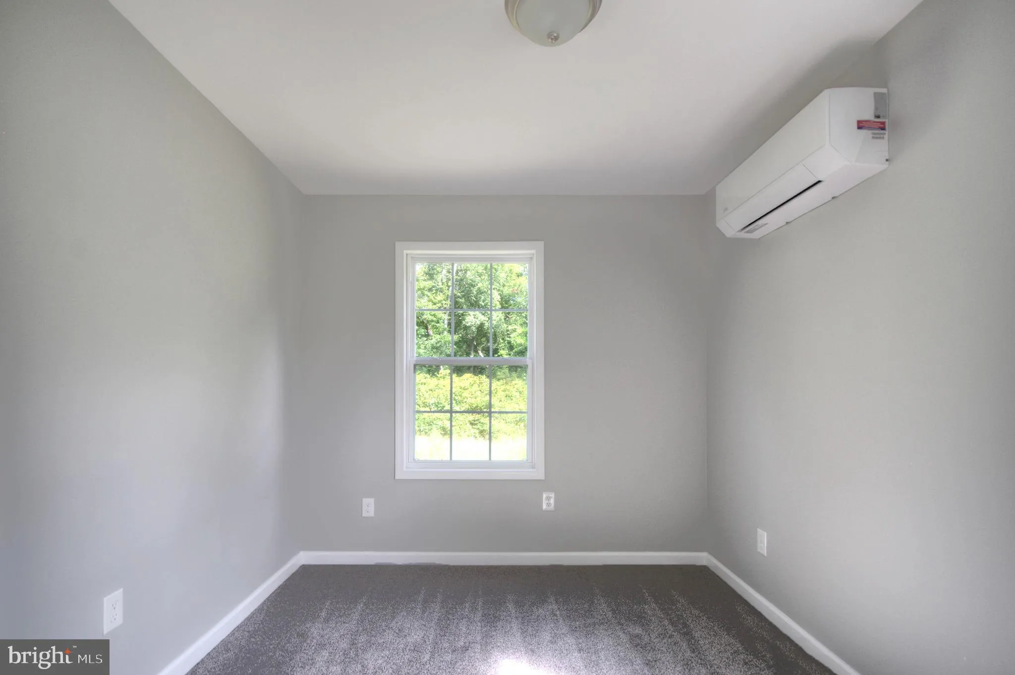 Port Norris, New Jersey 08349, United States, 4 Bedrooms Bedrooms, ,1 BathroomBathrooms,Residential,Active,207760