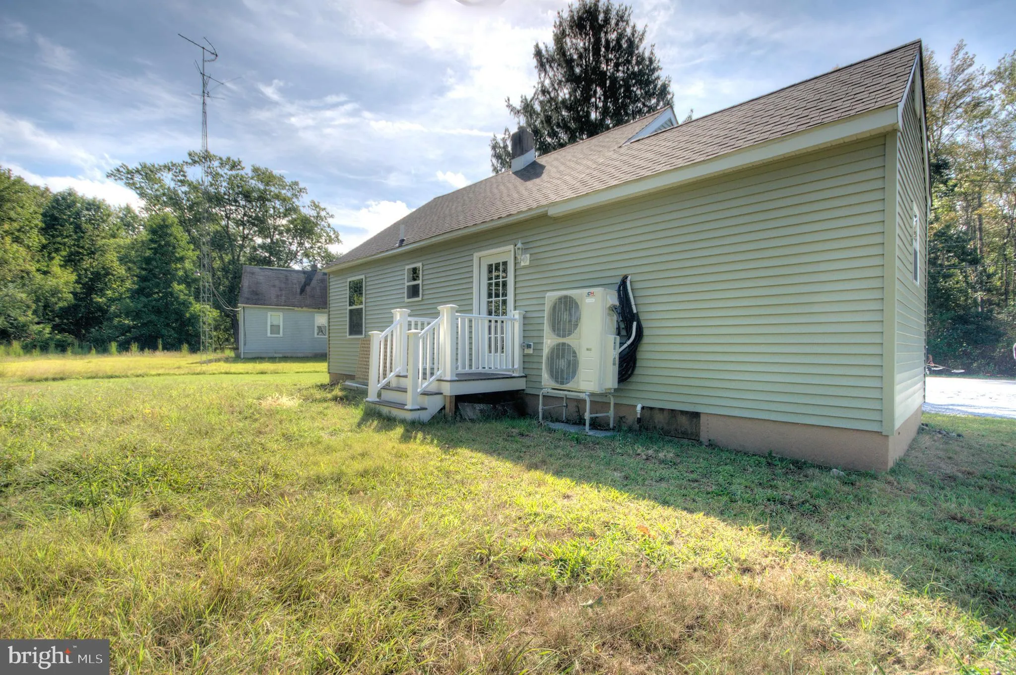 Port Norris, New Jersey 08349, United States, 4 Bedrooms Bedrooms, ,1 BathroomBathrooms,Residential,Active,207760