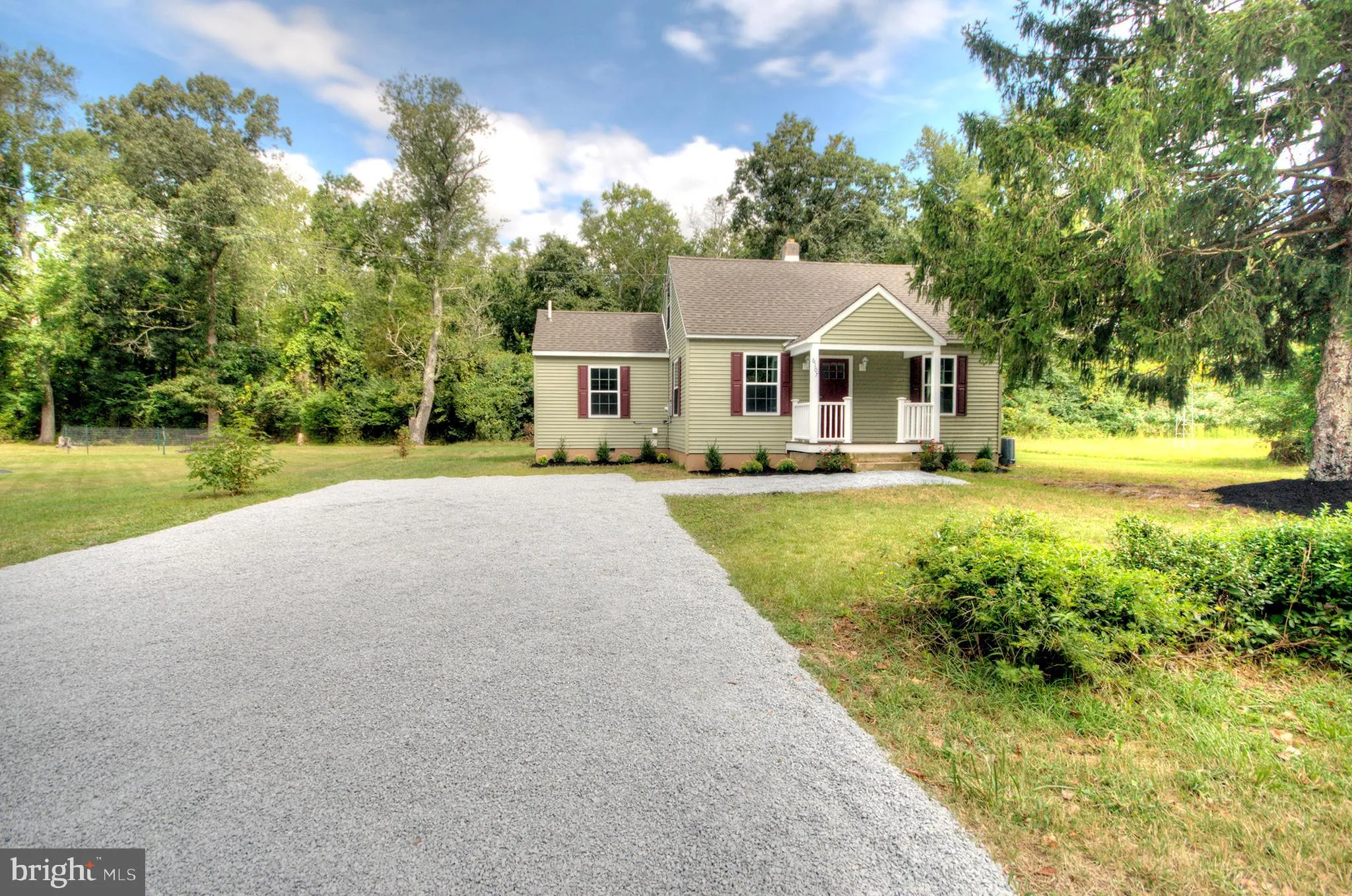 Port Norris, New Jersey 08349, United States, 4 Bedrooms Bedrooms, ,1 BathroomBathrooms,Residential,Active,207760