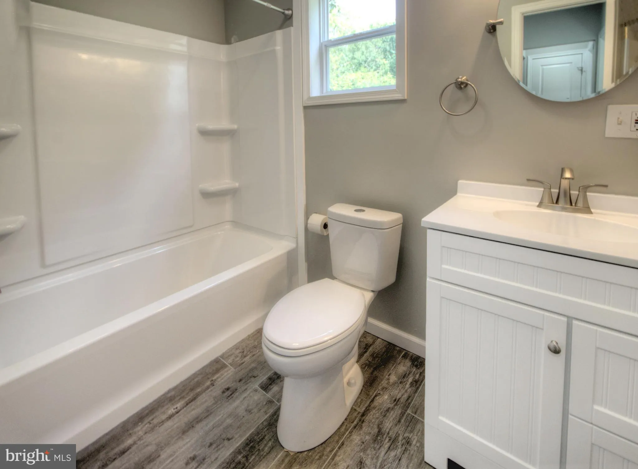 Port Norris, New Jersey 08349, United States, 4 Bedrooms Bedrooms, ,1 BathroomBathrooms,Residential,Active,207760