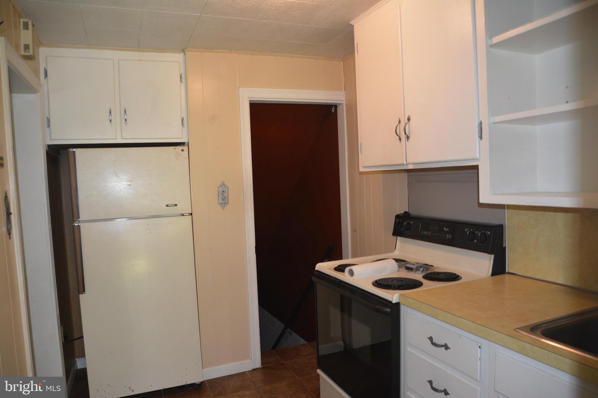 8TH WARD - Residential