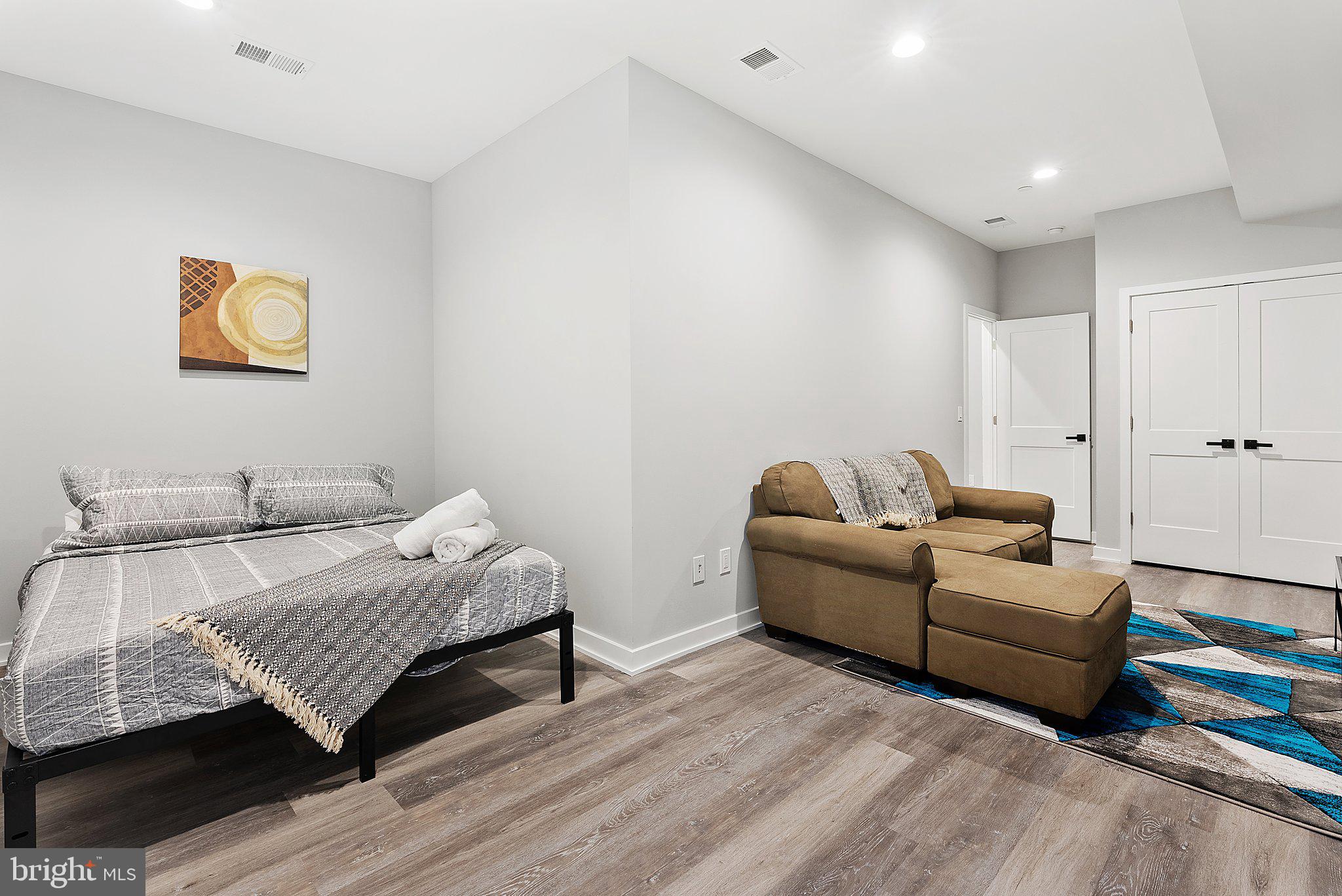 BREWERYTOWN - Residential Lease