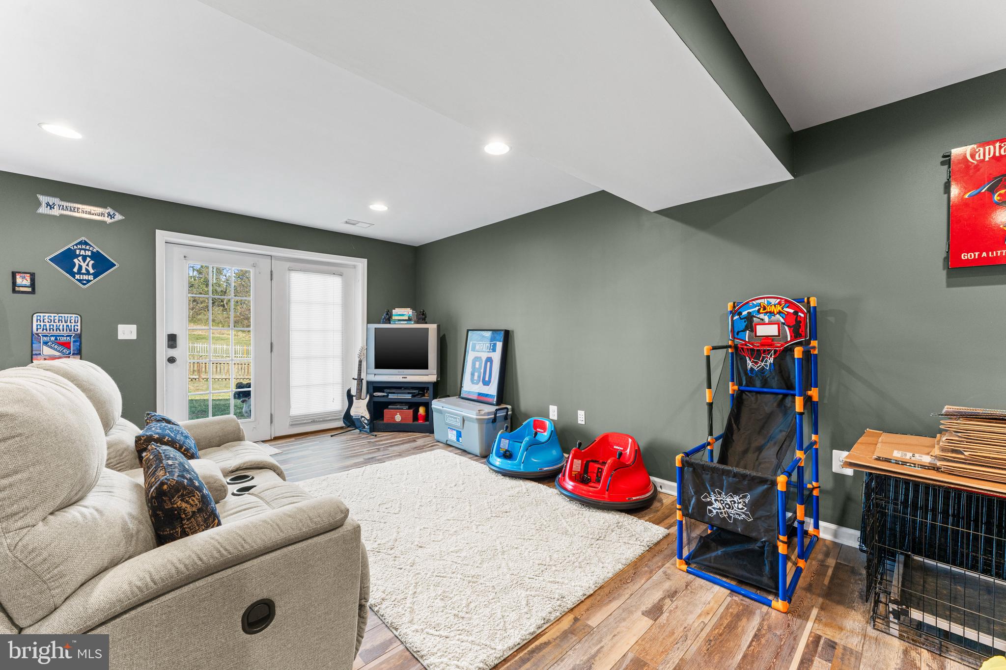 MAGNOLIA GREEN - Residential