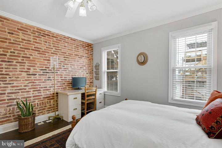 HIGHLANDTOWN - Residential Lease