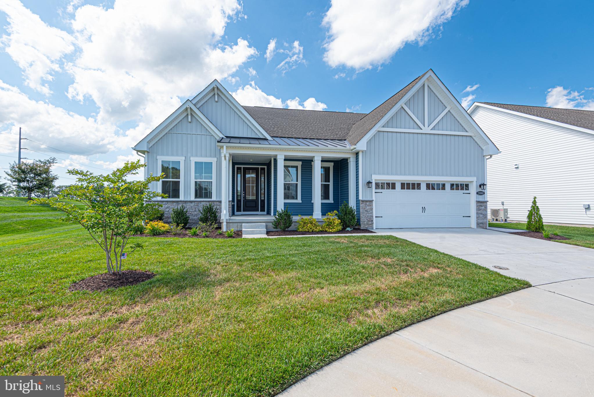 23060 GOLDEN OAK DRIVE