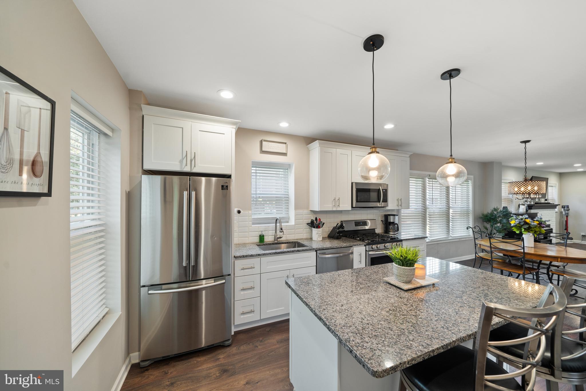 GREEN TREE - Residential