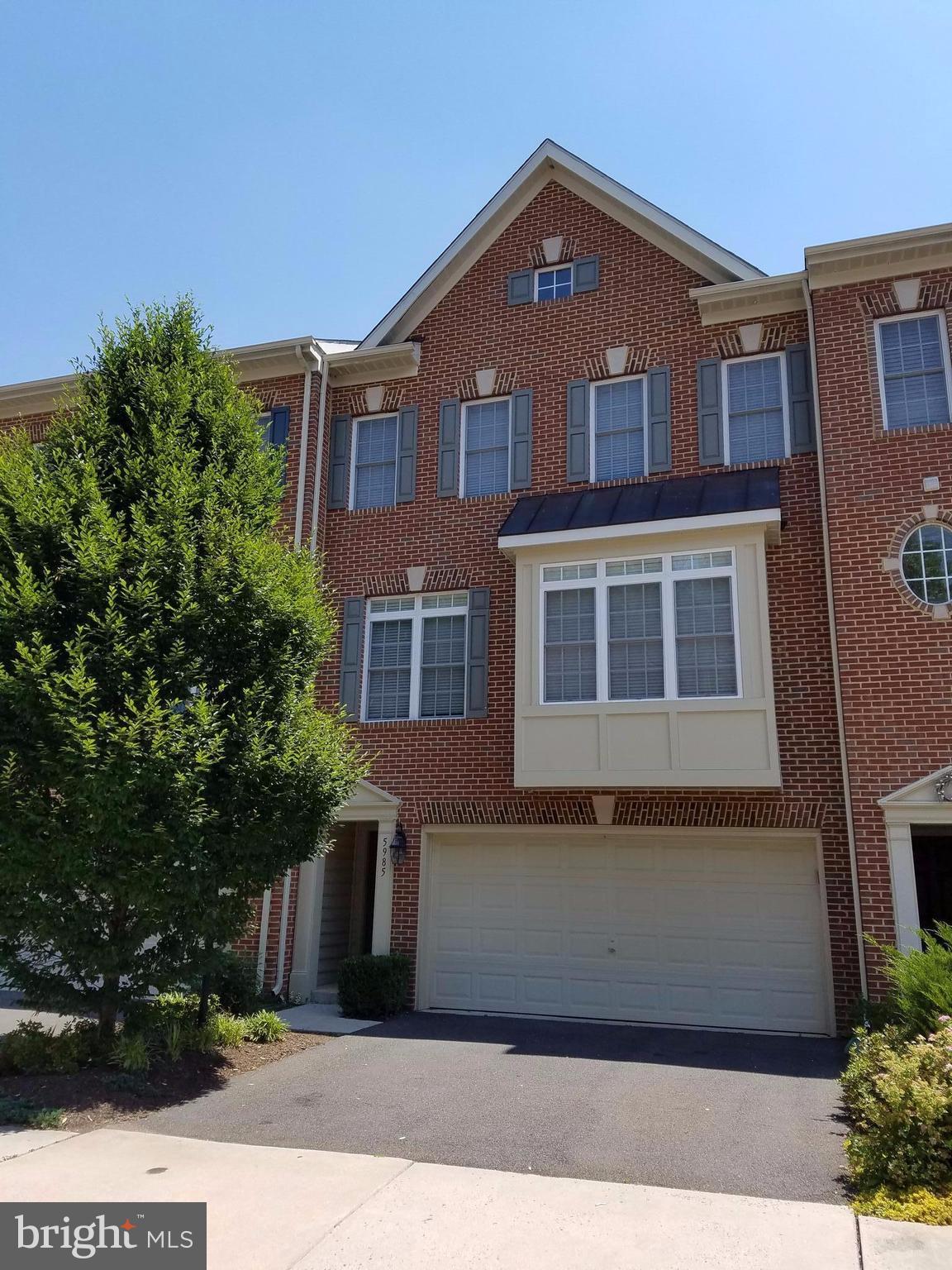 5985 MEADOW BROOK DRIVE