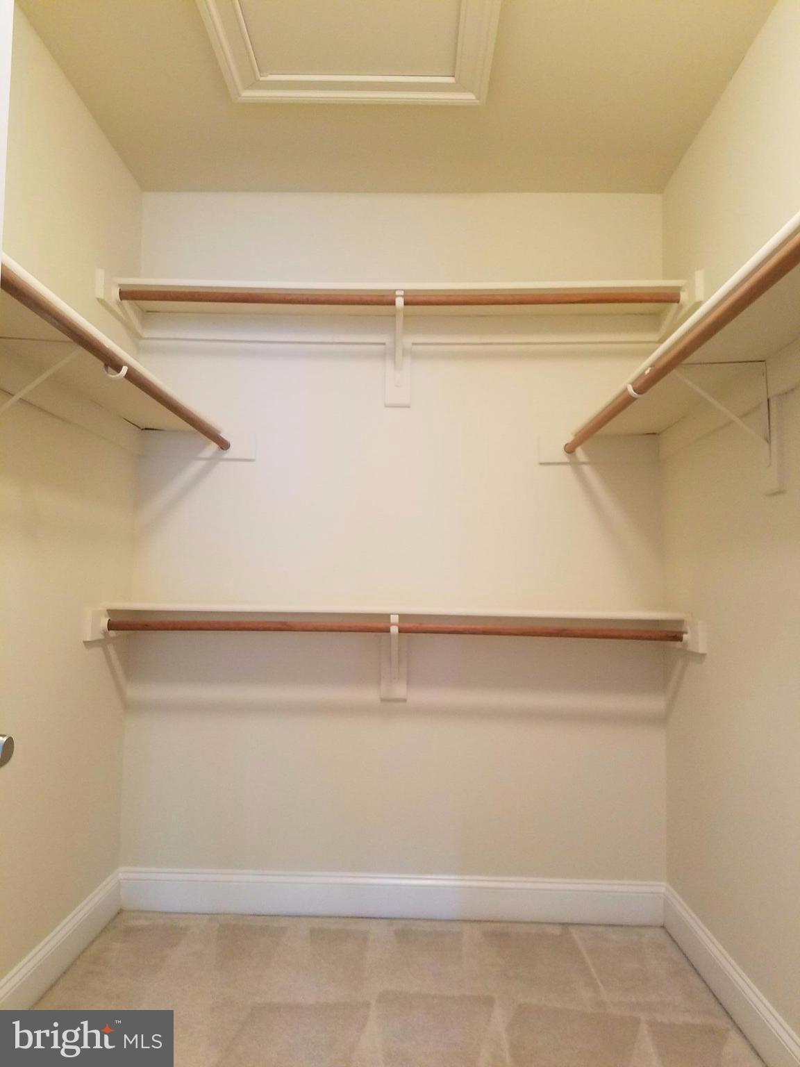 MEADOW BROOK COVE - Residential Lease