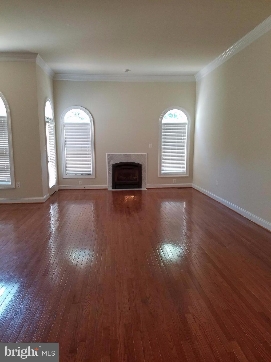 MEADOW BROOK COVE - Residential Lease