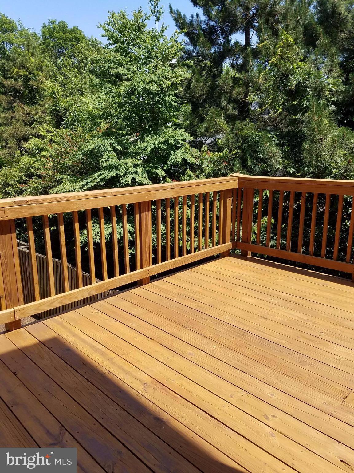 MEADOW BROOK COVE - Residential Lease