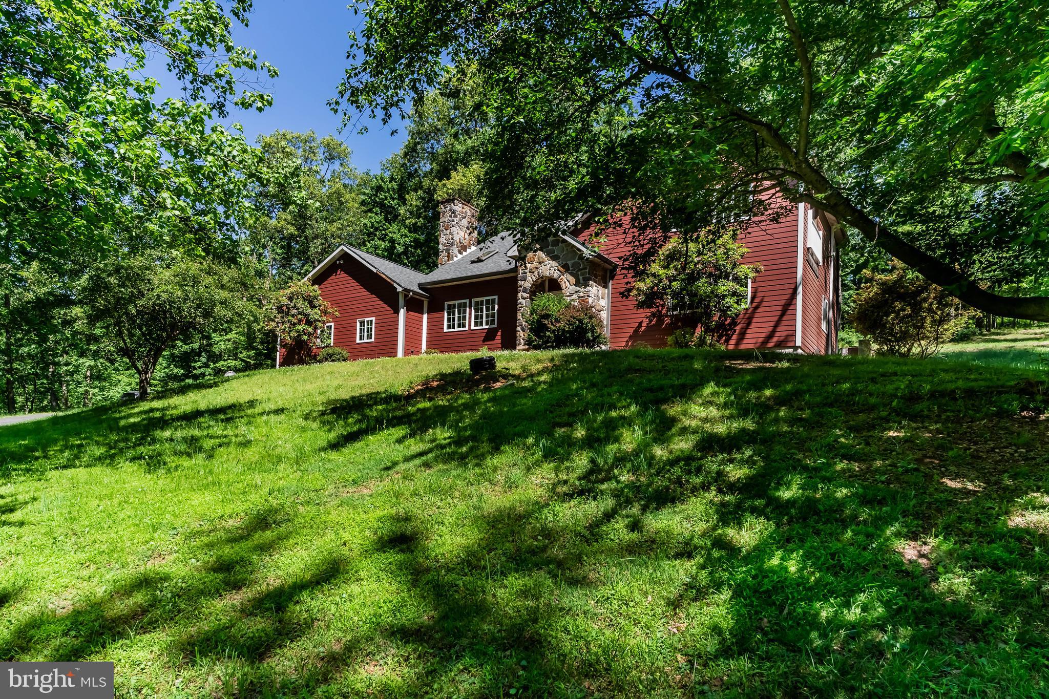 120 LEE DRIVE