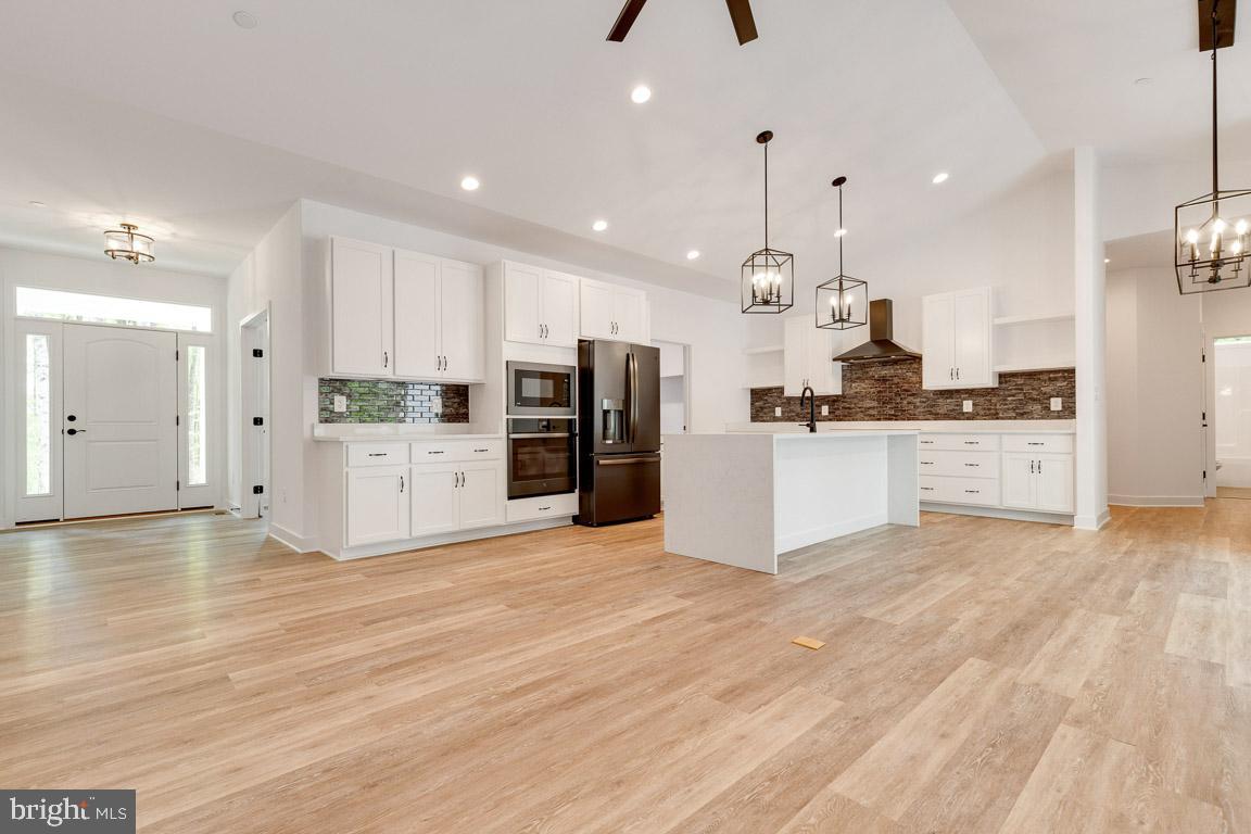 CANTERLEIGH - Residential