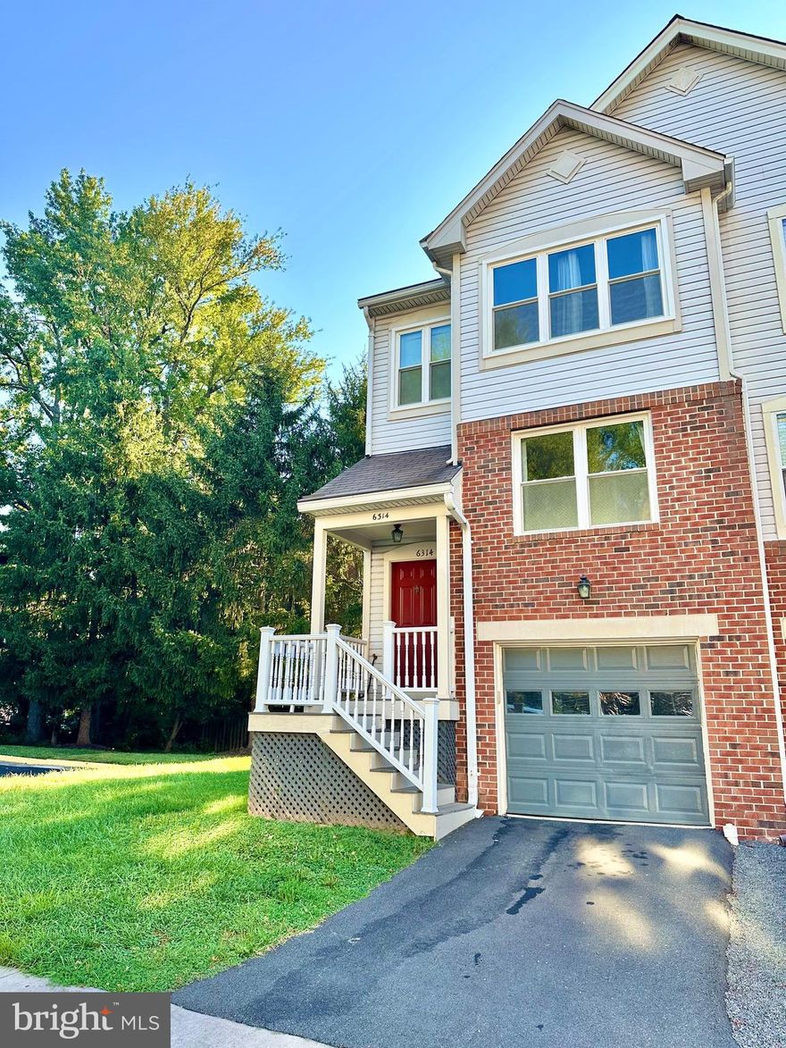 Welcome home to this Rarely Available Property in the heart of Springfield.   The Sunshine fills the rooms with windows on three sides!  The chef in you will love whipping up meals in your spacious eat-in kitchen.   The home boast Crown Molding throughout, gleaming hardwoods, and a lower level room which is perfect for a guest space or a rec room! Location is PREMIUM!  Walk to shops, restaurants and schools and bus for an easy commute. Enjoy Whole Foods, Starbucks and much more!!