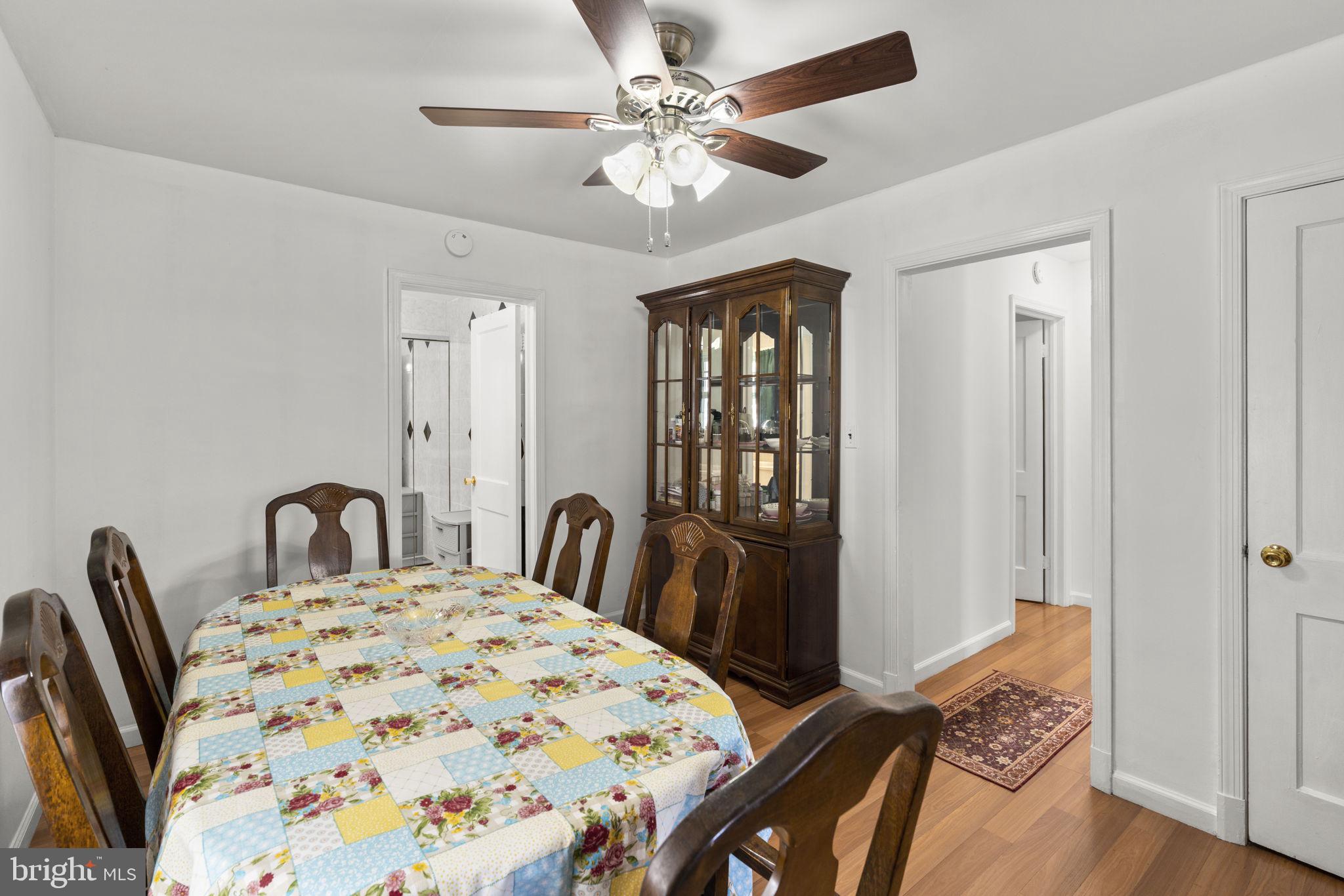 MARLYN MANOR - Residential