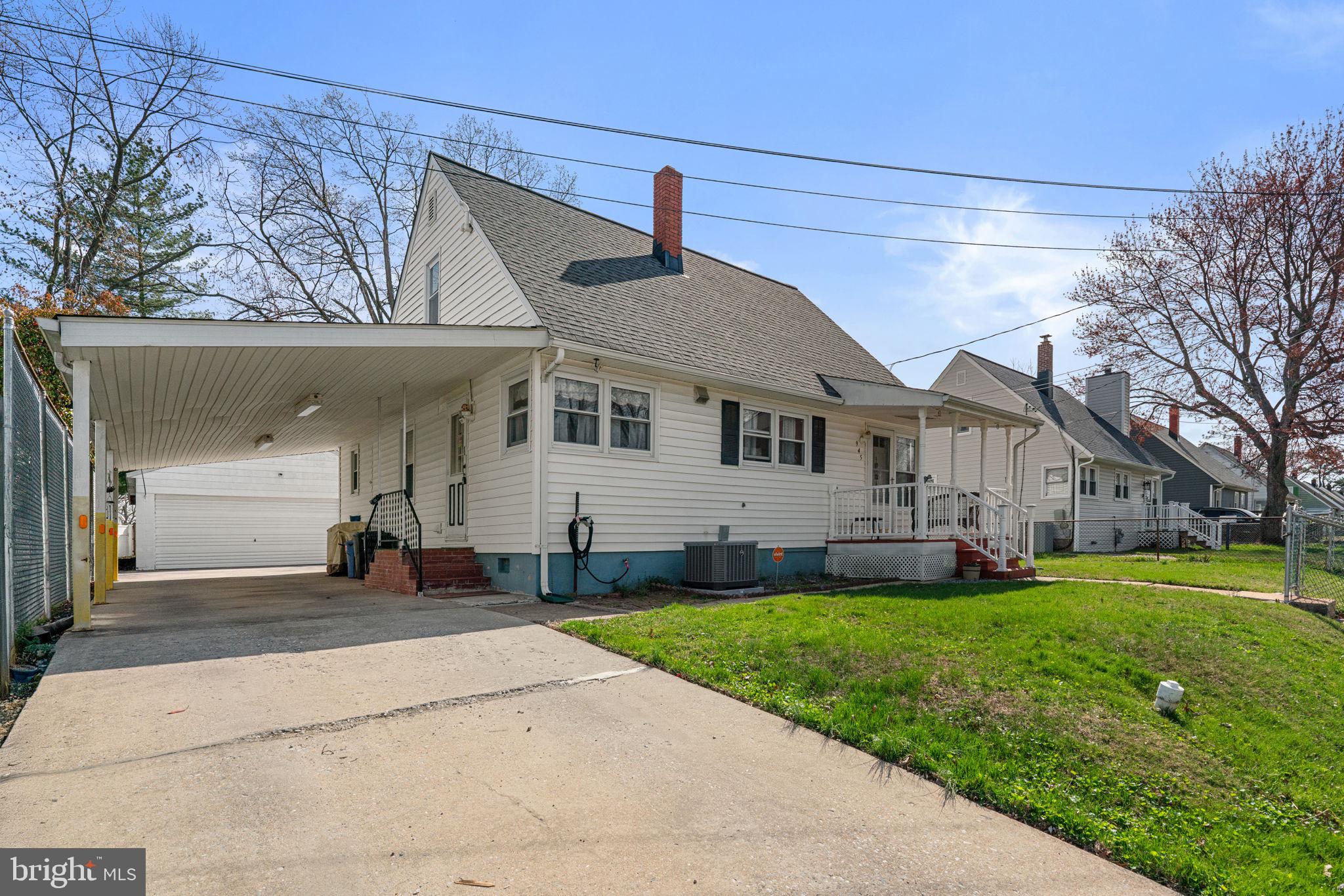 MARLYN MANOR - Residential