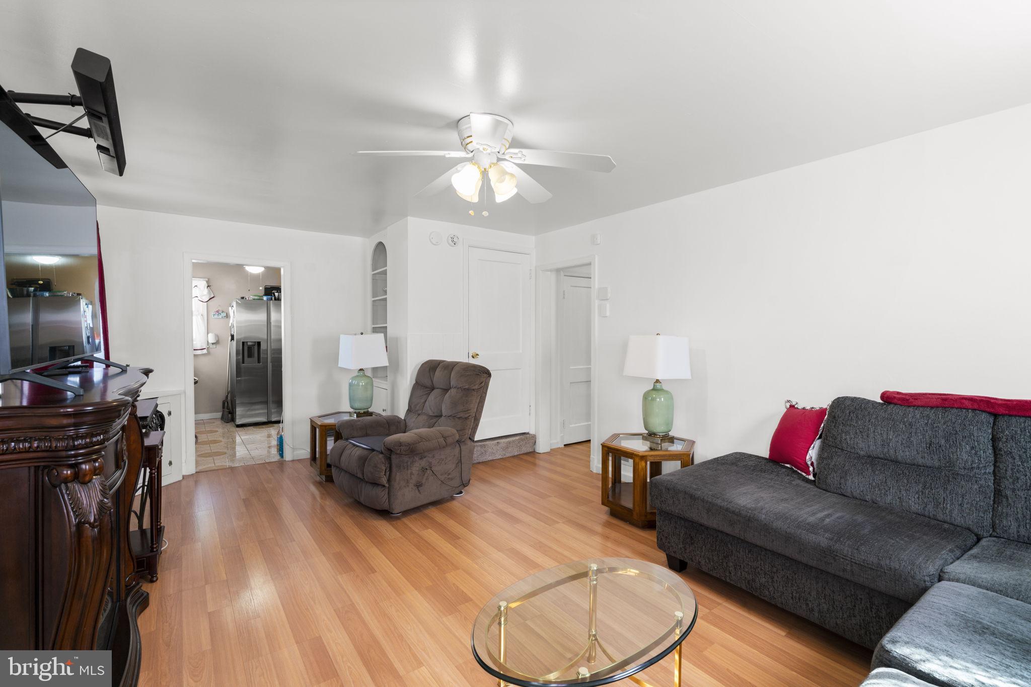 MARLYN MANOR - Residential