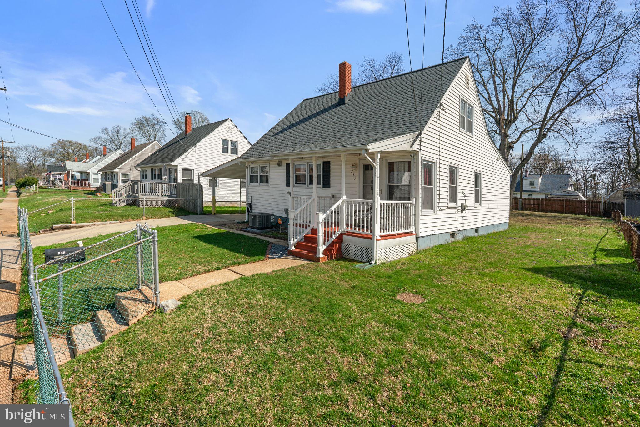 MARLYN MANOR - Residential