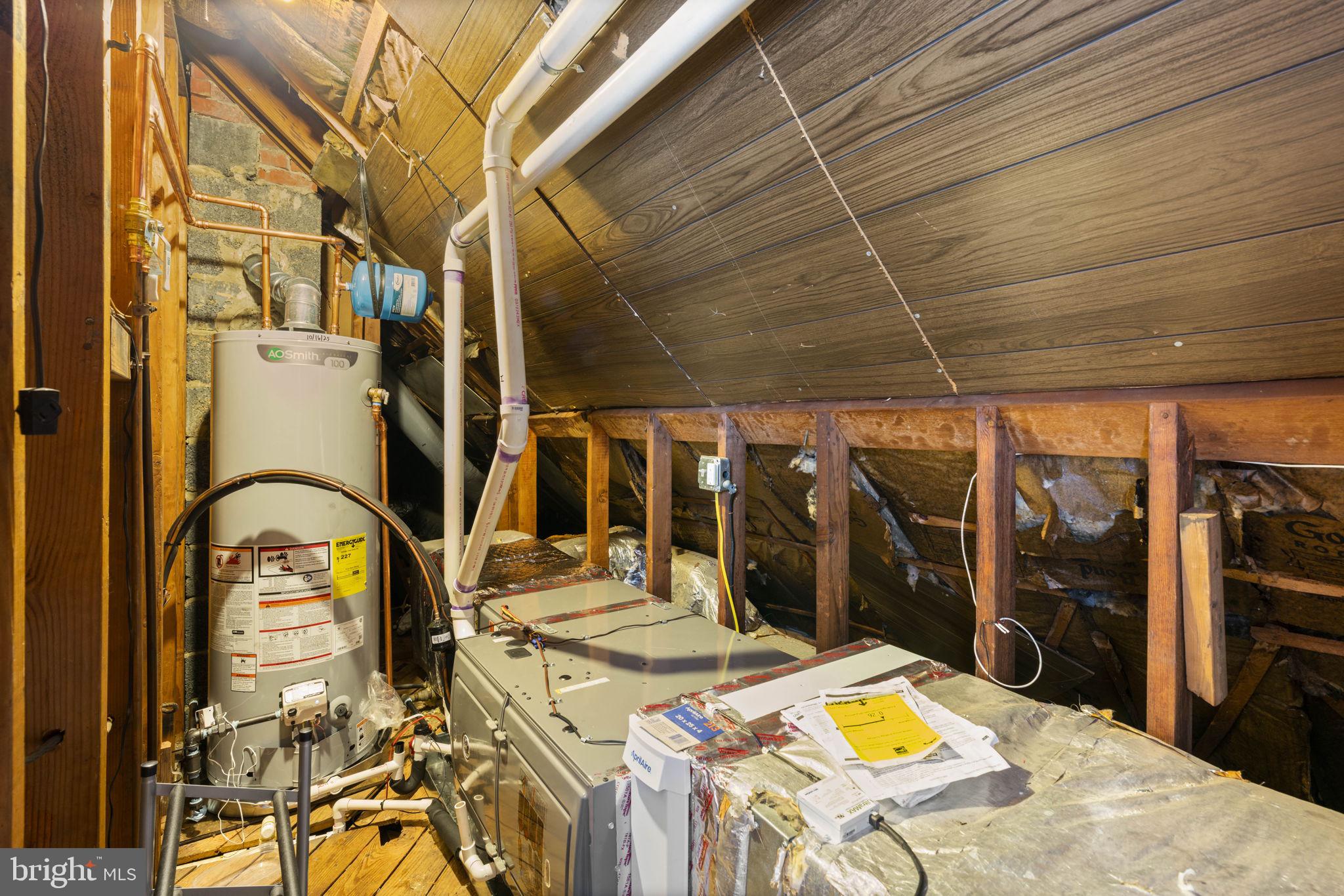 MARLYN MANOR - Residential