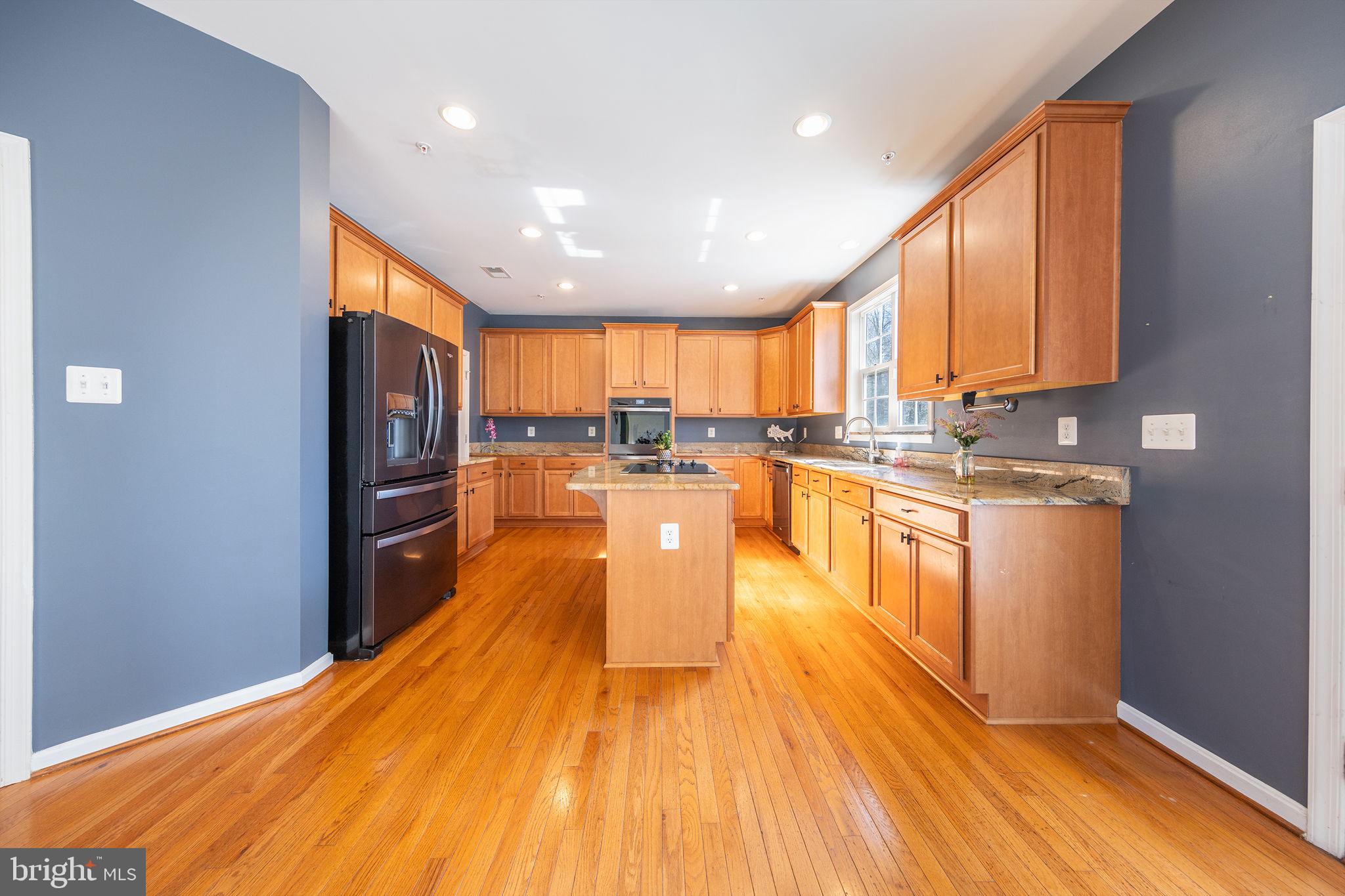 RIVER GATE ESTATES - Residential