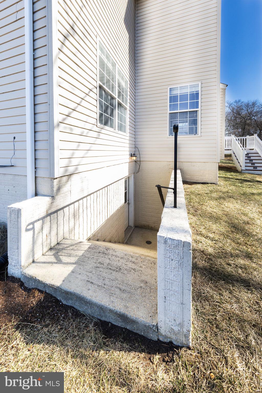 RIVER GATE ESTATES - Residential