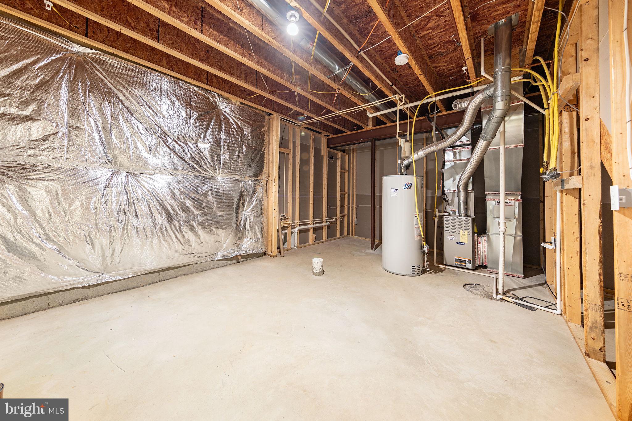 RIVER GATE ESTATES - Residential